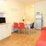 Isola Clara - *