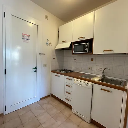 Isola Clara -