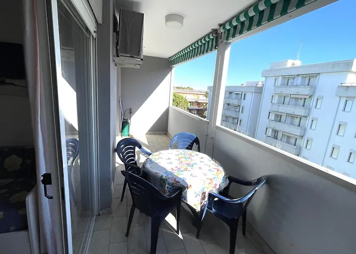 Apartment Isola Clara - *